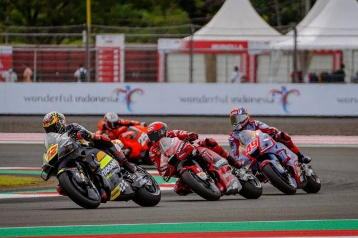 Sprint Race MotoGP Mandalika 2024: Full Drama! Martin Jatuh