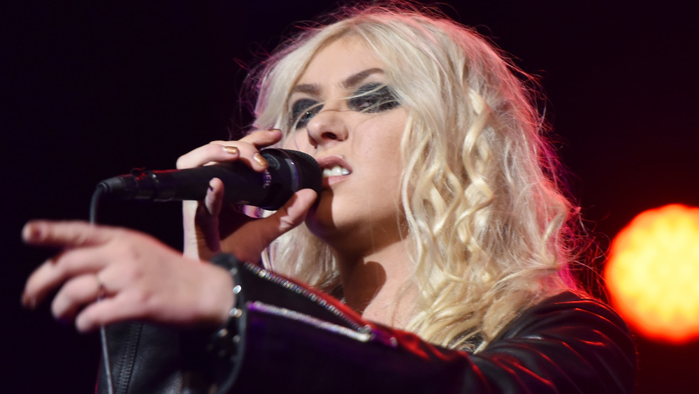 Taylor Momsen: Karier Musik, Film, dan Gaya Hidup