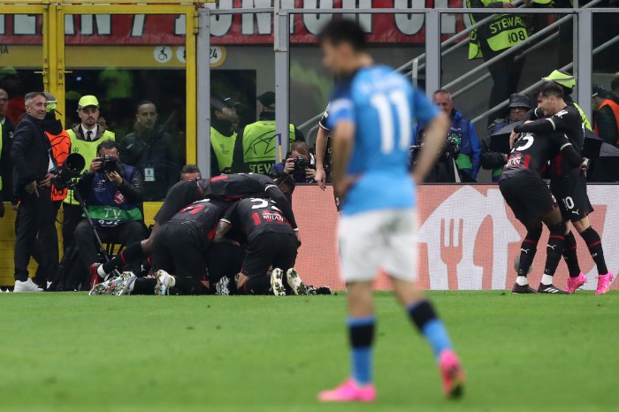 BAZOKABET – Hasil Milan Vs Napoli: Gol Morata Dianulir, Rossoneri Tumbang 0-2