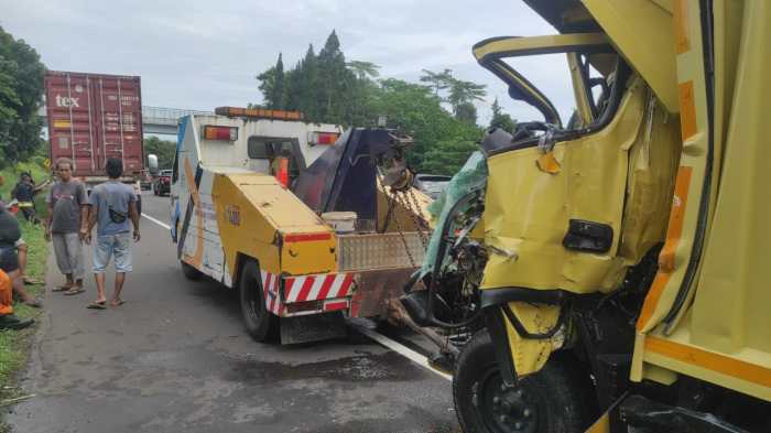 BAZOKABET - Kecelakaan Beruntun di Tol Cipularang 2023