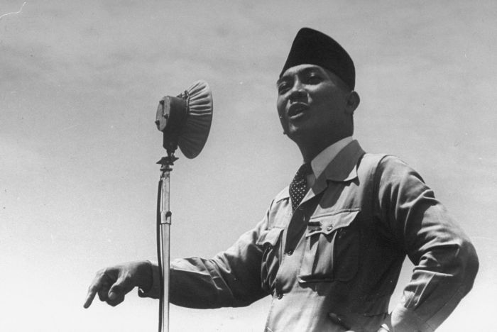 BAZOKABET – Soekarno Proklamasi Kemerdekaan Indonesia: Kisah Perjuangan dan Simbolisme